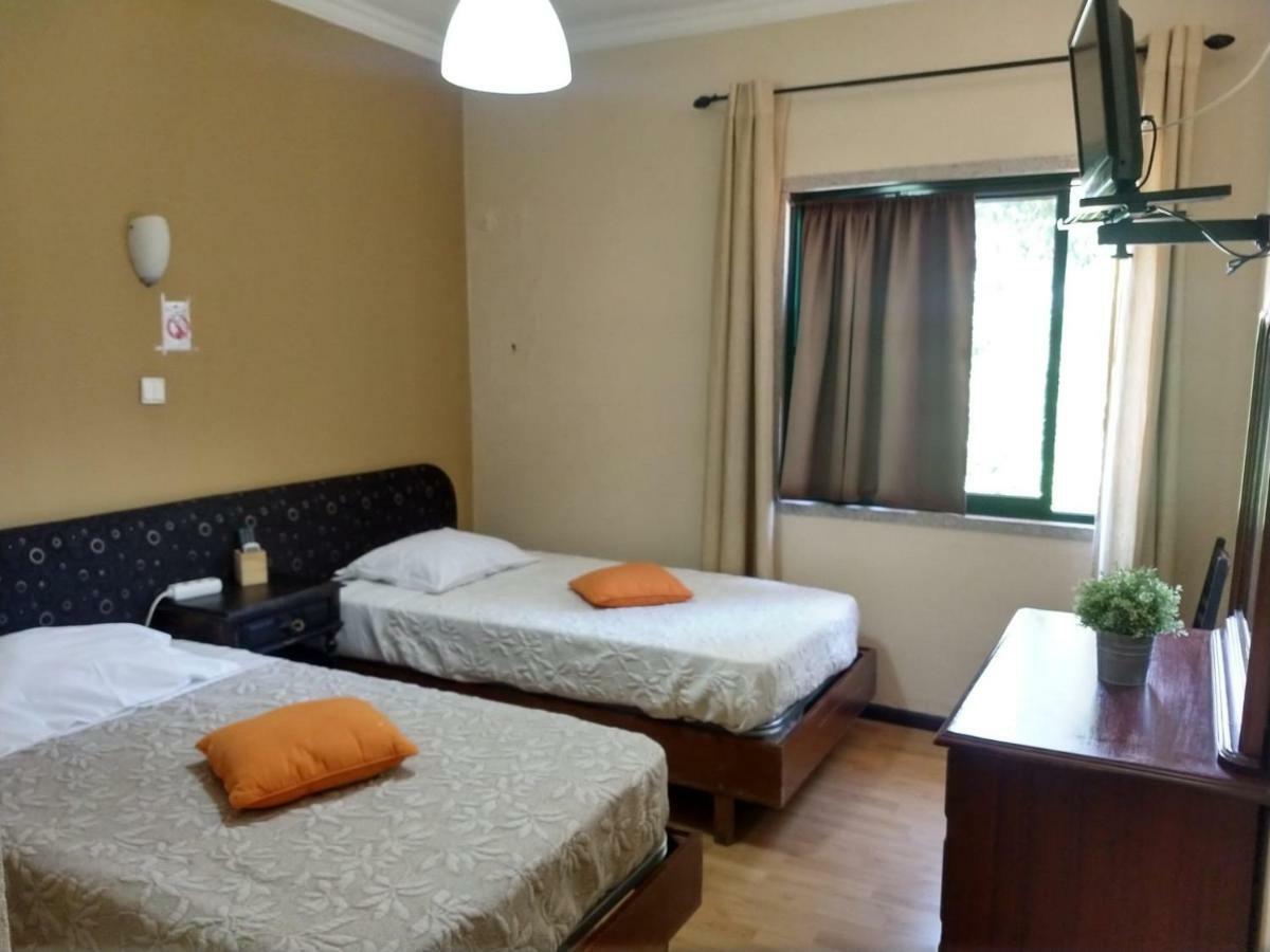 Residencial Montanhes Hotel Vila Real Kültér fotó